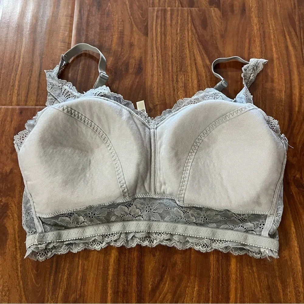 Rhonda Shear Gray Floral Lace Bralette size 2X